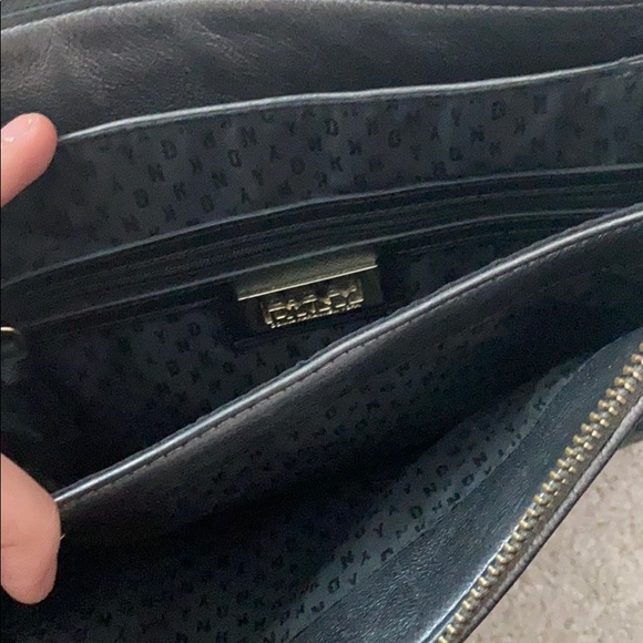 DKNY gray woven crossbody charm bag - Picture 7 of 8